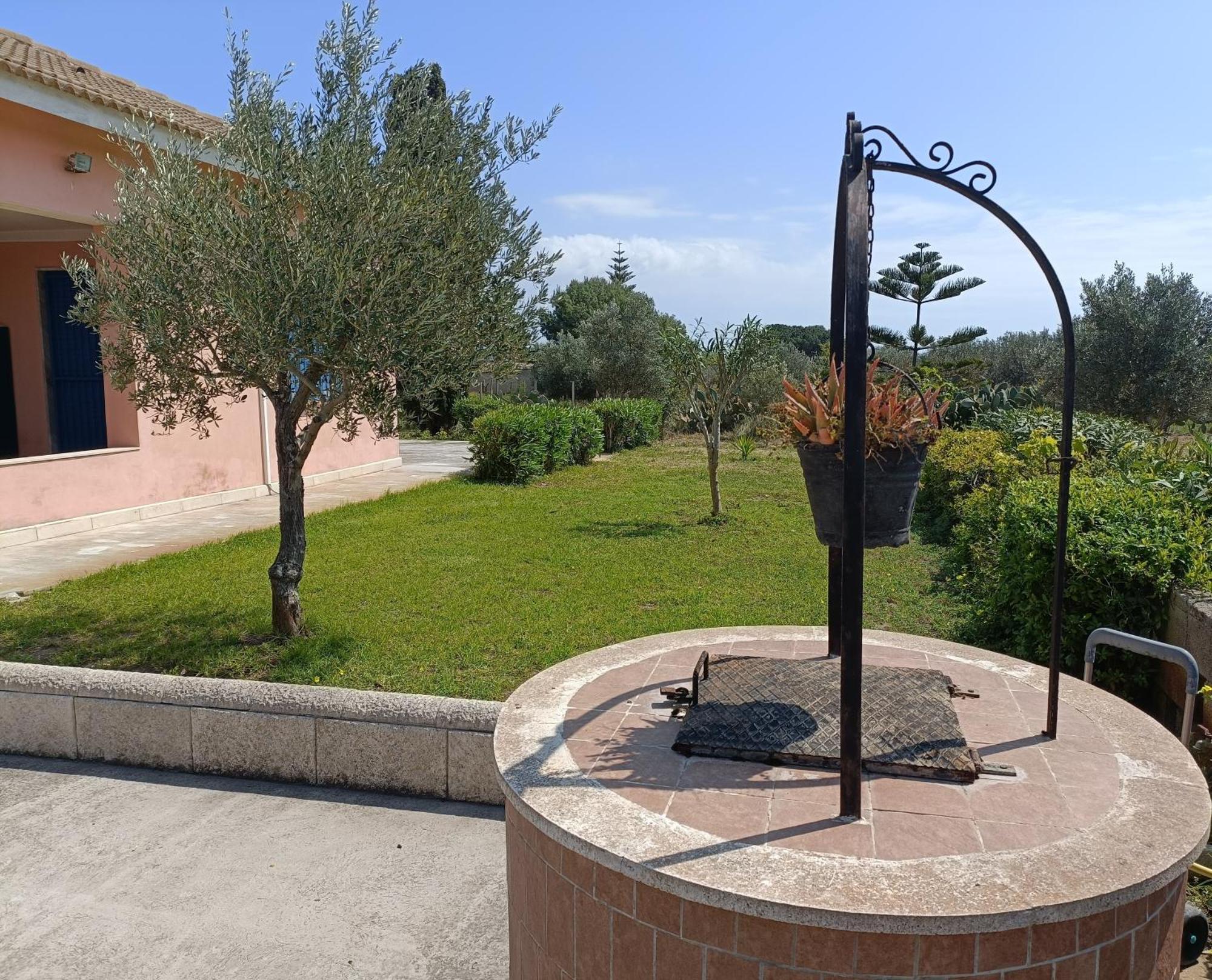 Villa Fior D'Oleandro Santa Maria Del Focallo Buitenkant foto